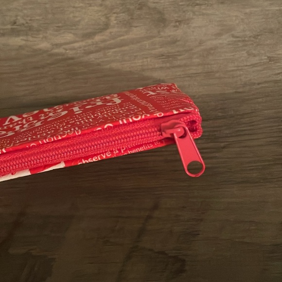 Lululemon Sleeveless shirt top New size 6 + shopping bag large + wallet pouch - Picture 14 of 15